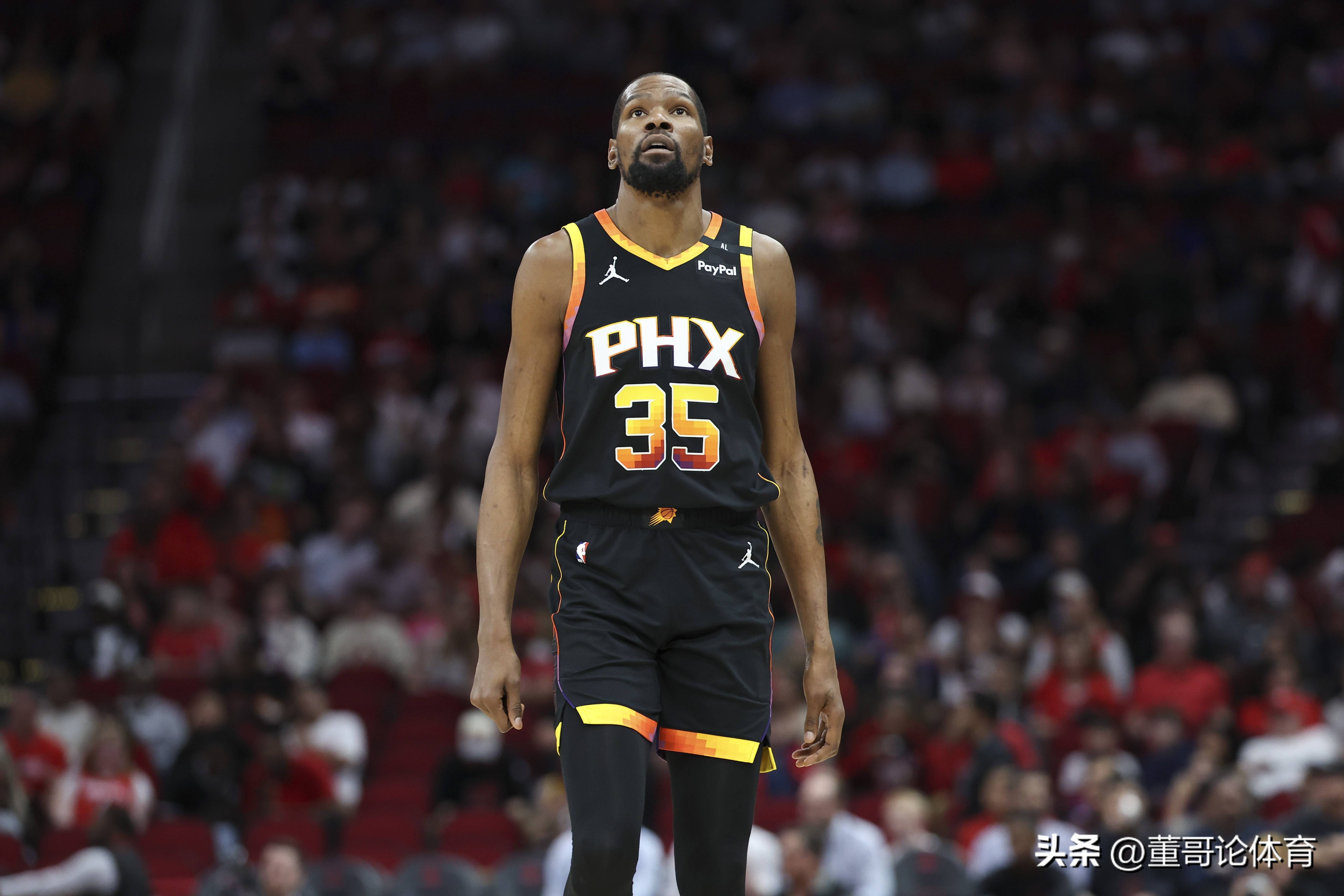 邮报：切尔西和皇马在关注穆里略，森林要价超过5500万镑（英媒称切尔西与皇马盯上穆里略，诺丁汉森林标价逾5500万英镑）