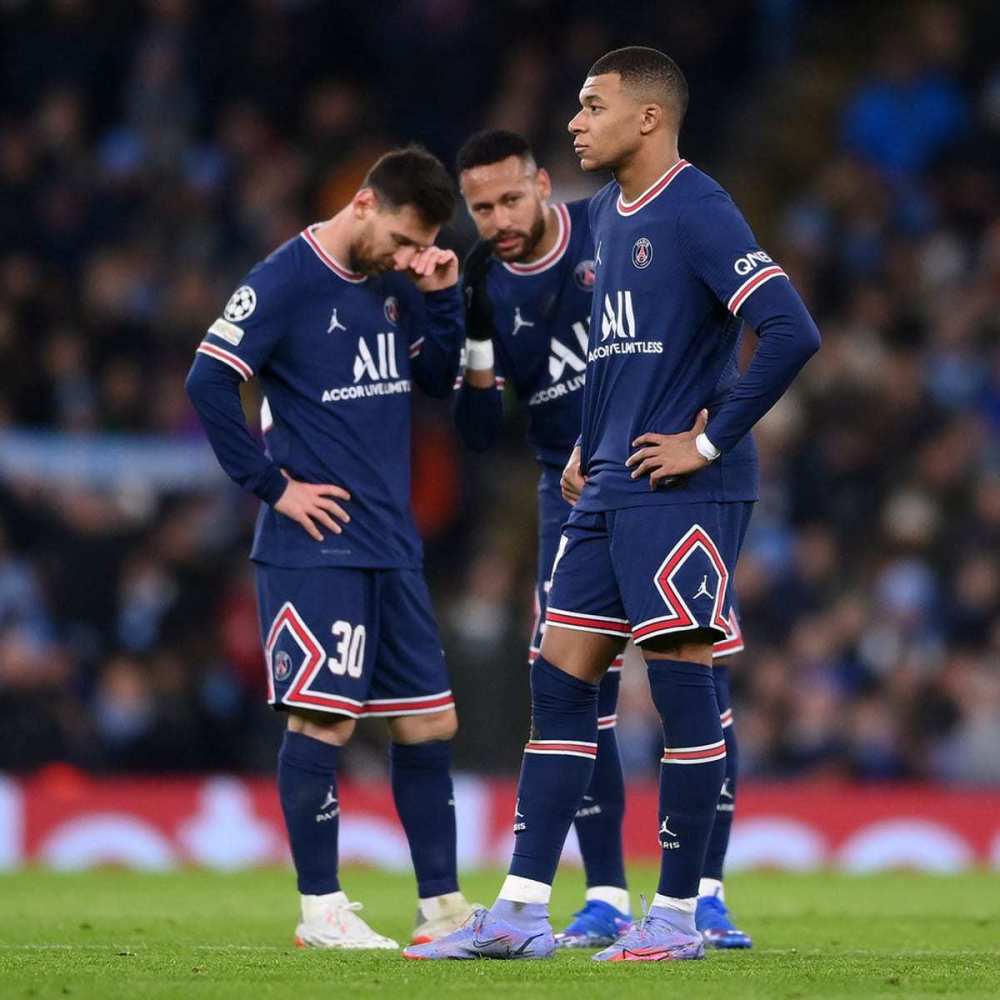 友谊赛半场：米德、斯坦韦均双响，中国女足0-5英格兰女足（友谊赛半场战报：中国女足0-5落后英格兰，米德与斯坦韦双双梅开二度）