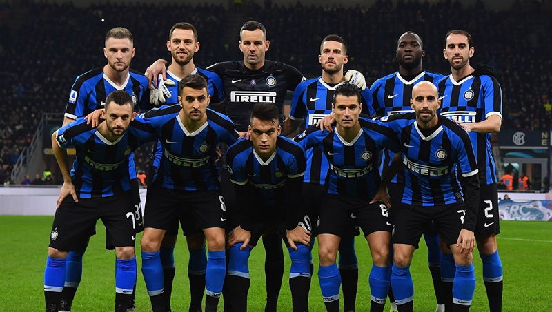 美职联半场：萨比、拉沃尔达破门，温哥华白浪2-0洛杉矶FC（美职联半场战报：萨比、拉沃尔达建功，温哥华白浪2-0洛杉矶FC）