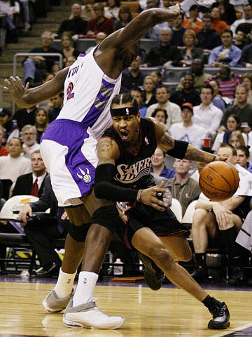 媒体人：青岛西海岸球员徐彬计划留洋，目的地有英国（据媒体人透露，青岛西海岸球员徐彬计划出国踢球，英国或成目的地）