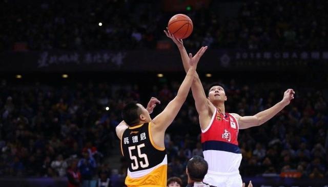 齐沃：马竞的特点与米兰类似；索默是一号门将；我欣赏迪乌夫（齐沃：马竞踢法近似米兰，索默稳居一门，我欣赏迪乌夫）