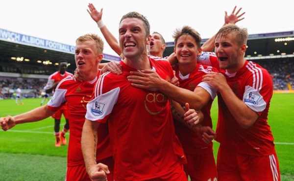 西媒：多名巴萨球员主动找到弗里克，愿弥补阿劳霍缺阵影响（西媒：巴萨多名球员主动向弗里克请缨，力争弥补阿劳霍缺席影响）