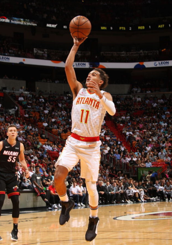 图片报：戴维斯即将复出，穆西亚拉预计明年初回归（图片报：戴维斯复出在即，穆西亚拉有望明年年初回归）